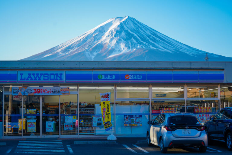 mount-fuji-lawson