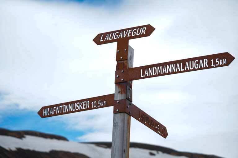 laugavegur road sign