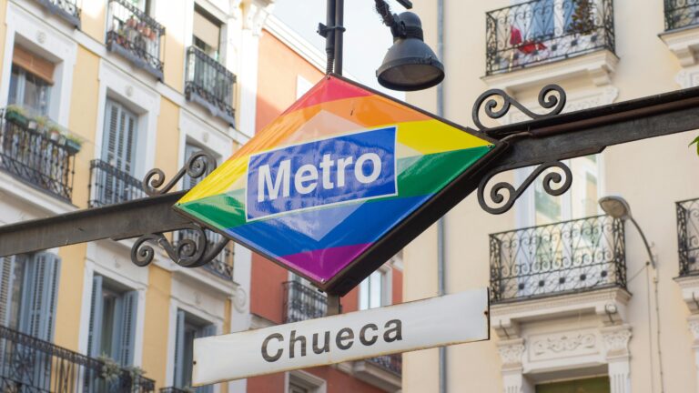 chueca metro station