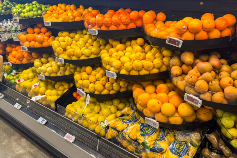fruit in New World supermarket in New Zealand