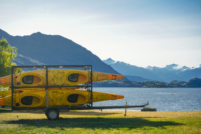 kayaks at lake Wanaka