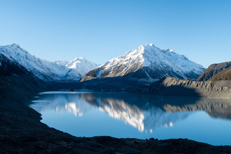 New Zealand mount cook lookout