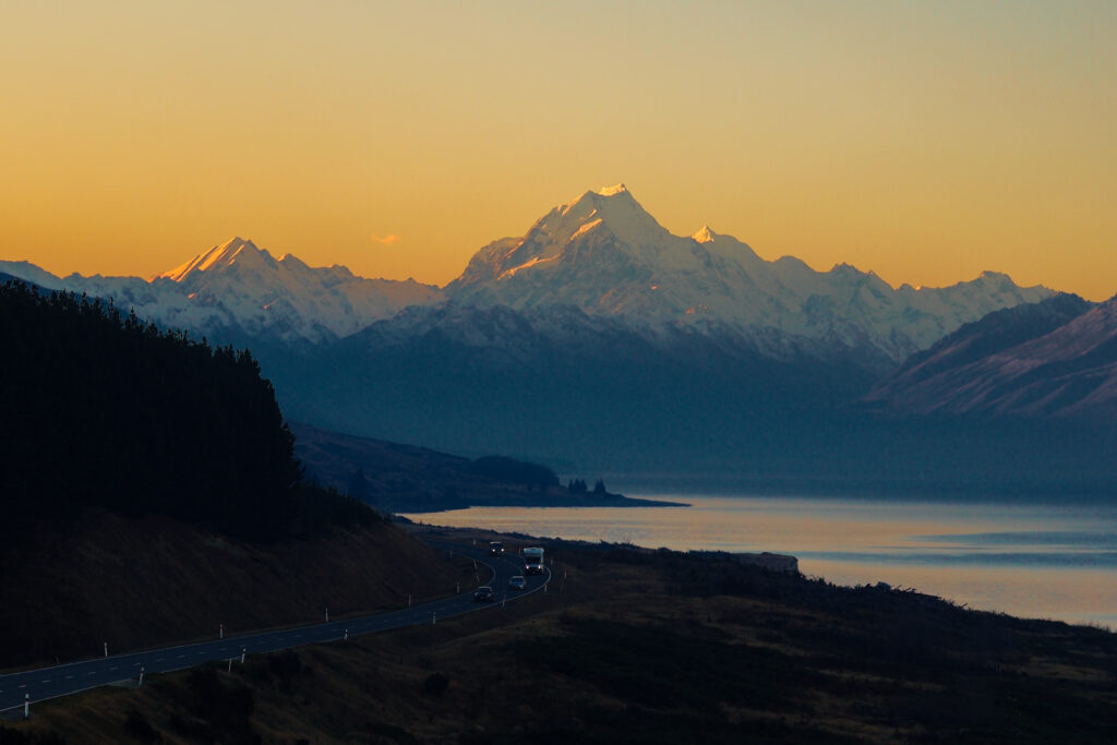 mt cook at sunset