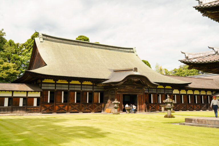 瑞龍寺
